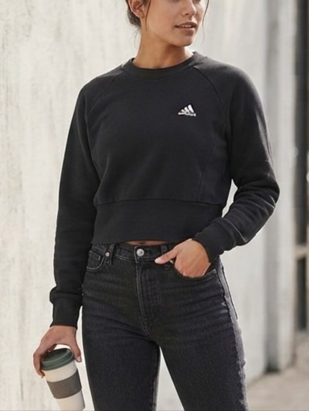 Adidas Essentials Black Cropped Crewneck Sweatshirt Women's Medium Logo